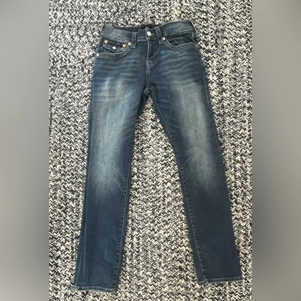 True Religion Ricky Relaxed Straight 30x33 Stretch Flap Pocket EXCELLENT